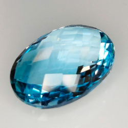 13.94  ct Topacio oval de 17,65 x 13,13 x 7,30 mm