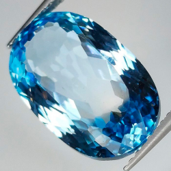 10.28 ct oval topaz 16.01 x 9.92 x 6.91 mm
