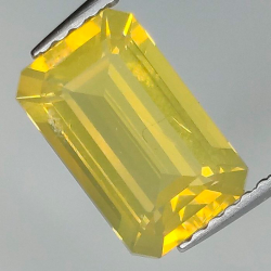 1,56 ct Opale di fuoco naturale 9,79 x 6,12 x 4,33 mm