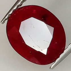 2,47 ct Rubin Oval Größe 8,81 x 7,05 x 4,70 mm