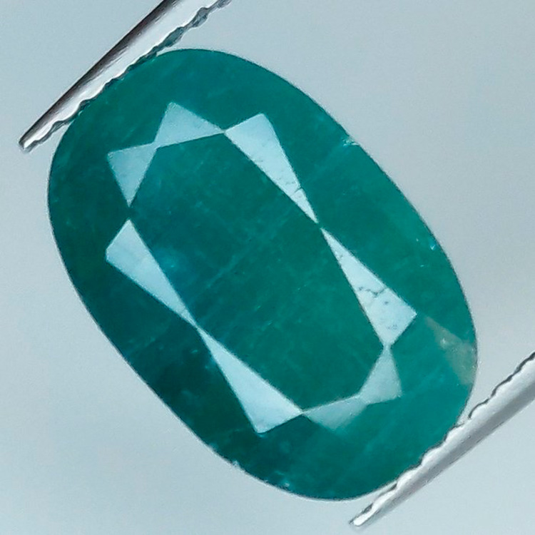 4,13 ct Grandidierit Oval 12,55 x 8,27 x 5,61 mm