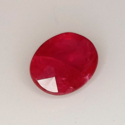 1.50 ct Rubis ovale 8.18 x 6.19 x 3.05 mm
