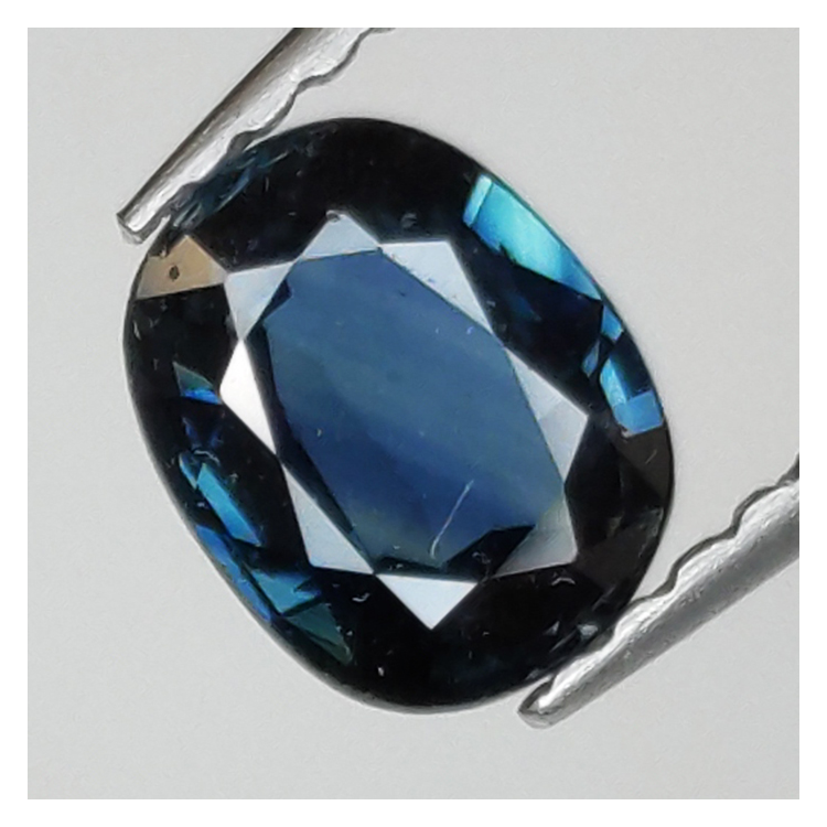 0,72ct Saphir de taille ovale 6x5 mm