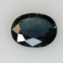 0,58ct Zafiro talla oval 6x5 mm