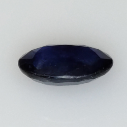 0,95ct Zafiro talla oval 7x5 mm