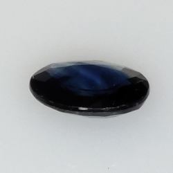 0,57ct Oval cut sapphire 6x5 mm