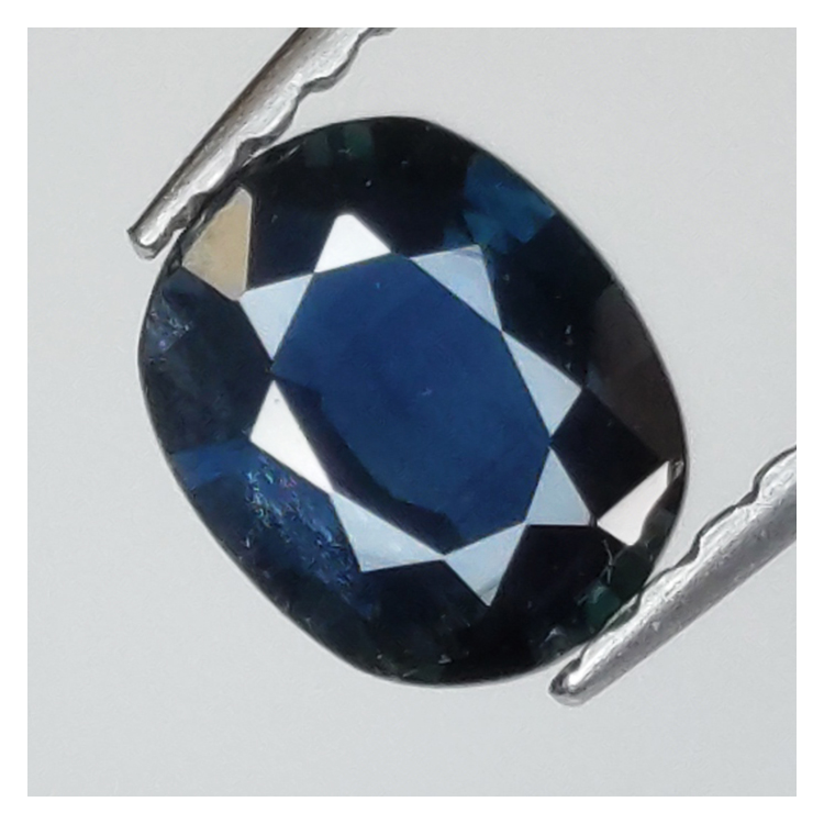 0,67ct Zaffiro taglio ovale 6x5 mm