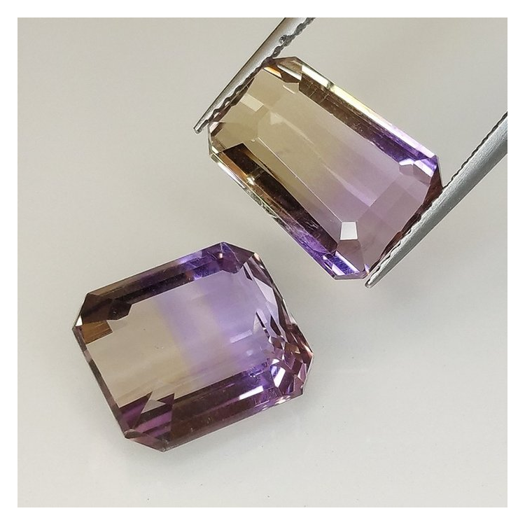 10,61 ct Natürlicher Ametrin 11,07 x 9,64 x 6,18 und 11,70 x 8,71 x 5,72 mm
