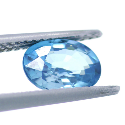 1,65 ct Blue Zircon cut oval