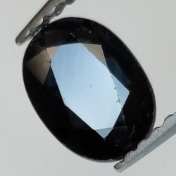 1,26ct Saphir de taille ovale 7x5 mm