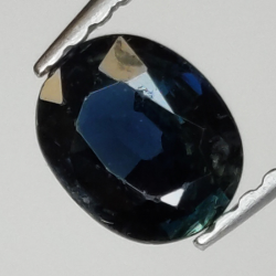0,74ct Saphir im Ovalschliff 6x5 mm