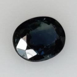 0,74ct Saphir im Ovalschliff 6x5 mm
