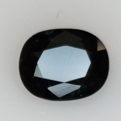 0,81ct Zafiro talla oval 6x5 mm