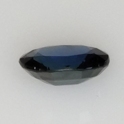 0,64ct Zafiro talla oval 6x5 mm