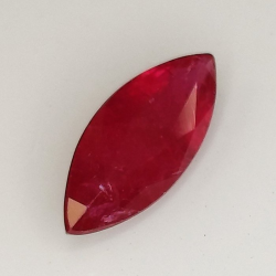 1,57 ct Rubis naturel marquise 12,39 x 4,84 x 2,91 mm