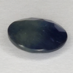 2,05 ct Zafiro natural Oval 8,89 x 7,61 x 2,94 mm