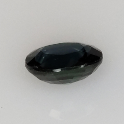 0,82ct Zafiro talla oval 6x5 mm