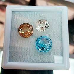 14,19 ct Topazio taglio rotondo da 9 a 11 mm