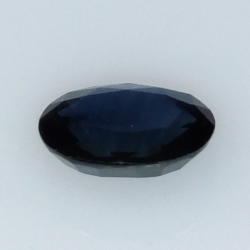 0,67ct Zafiro talla oval 6x5 mm