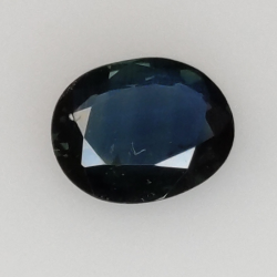 0,52ct Oval cut sapphire 6x5 mm