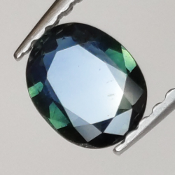 0,52ct Saphir im Ovalschliff 6x5 mm