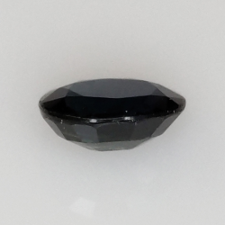 0,82ct Zafiro talla oval 6x5 mm