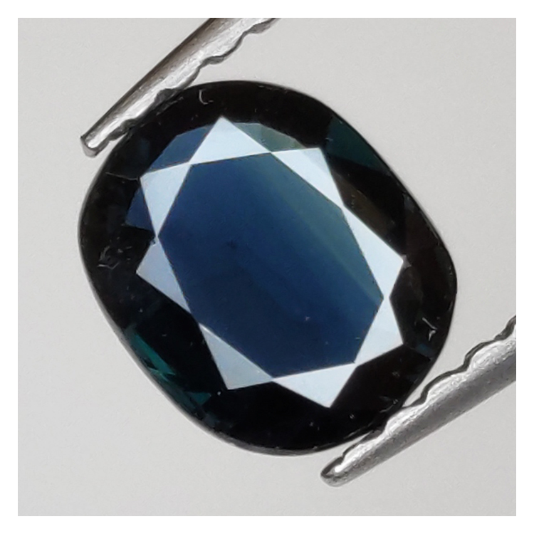0,82ct Saphir de taille ovale 6x5 mm