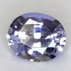0,82 ct Zaffiro naturale ovale 6,04 x 5,09 x 3,34 mm
