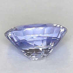 0,82 ct Zaffiro naturale ovale 6,04 x 5,09 x 3,34 mm