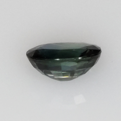 0,80ct Zafiro talla oval 6x5 mm