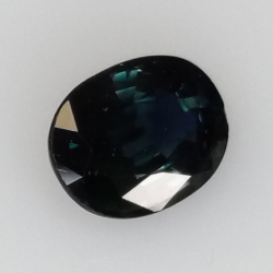 0,80ct Zafiro talla oval 6x5 mm