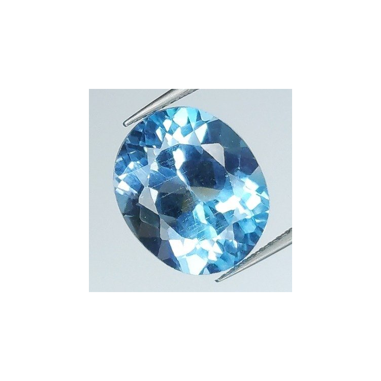 11.42 ct Topaz Oval Cut 14,19 x 11,97 x 9,07 mm