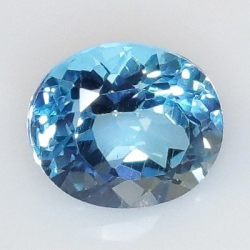 11,42 ct Topacio talla oval  14,19 x 11,97 x 9,07 mm