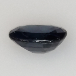 0,78ct Zafiro talla oval 6x5 mm