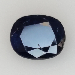 0,78ct Oval cut sapphire 6x5 mm