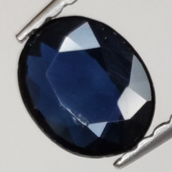 0,70ct Saphir de taille ovale 6x5 mm