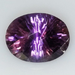 17,16 ct Ametista naturale ovale Millenium 20,45 x 15,54 x 11,07 mm.
