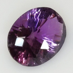 17,16 ct Amatista natural ovalada Millenium 20,45 x 15,54 x 11,07 mm.