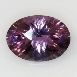 14,22 ct Millenium Ovale amatista naturale 20,02 x 14,47 x 10,06 mm.