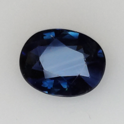 0,64ct Saphir im Ovalschliff 6x5 mm