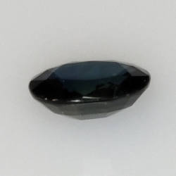 0,72ct Zafiro talla oval 6x5 mm