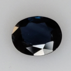 0,68ct Saphir de taille ovale 6x5 mm