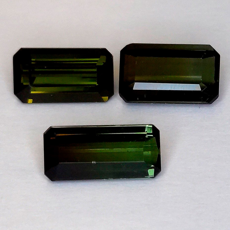 4,52 ct Cortes variados Turmalina Aprox 8,7 x 4,8 a 9,6 x 4,6 mm.