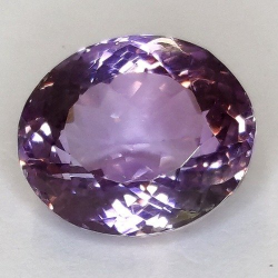 Ametista taglio ovale 10,80 ct 14,60 x 12,41 x 9,47 mm