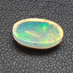1,83ct Opale ovale 11,1x7,3 mm