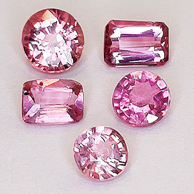 1,89 ct Granate Malaya De 3,9 x 3,9 a 4,9 x 4,8 mm