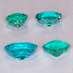 2,67 ct 4pz Apatite Da (5,0) a 7,0 x 5,0 mm