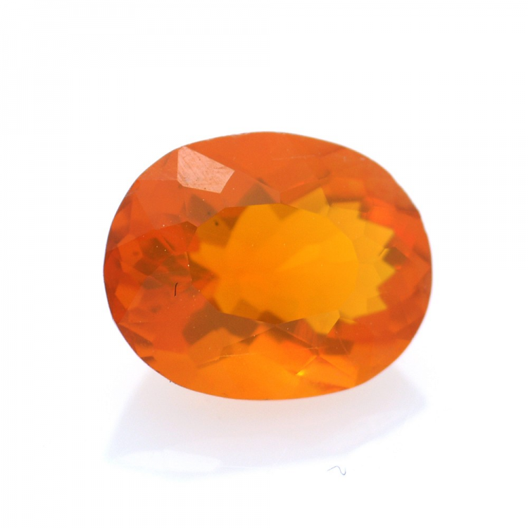 1,08 ct. Opale de feu Ovale Cut