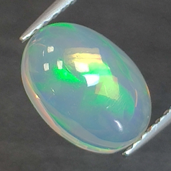 1,30ct Opale taglio ovale 9,5x7,0 mm