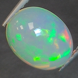 1,11ct Oval cut opal 9,3x7,2 mm
